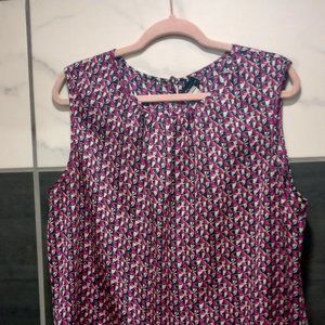 Tahari Sleeveless Bouse